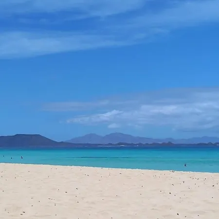 Corralejo Beach Apartament 公寓 科拉雷侯